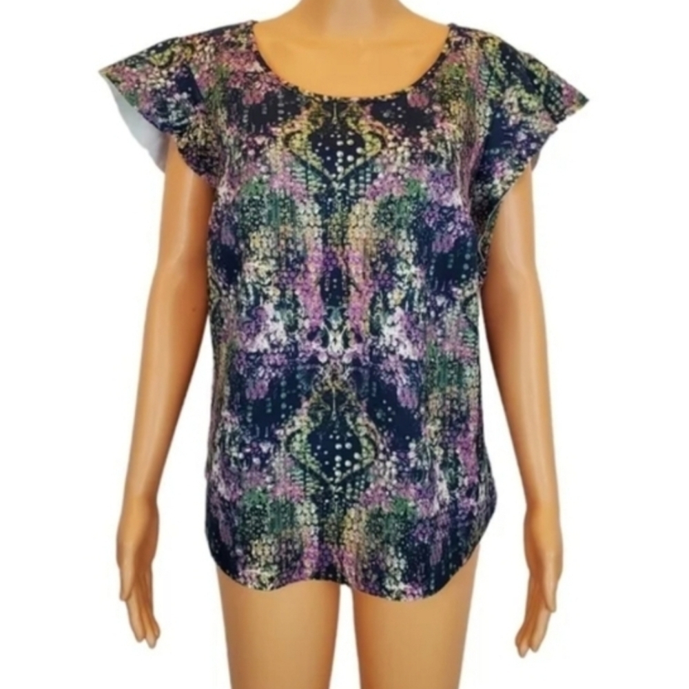 Forever Audrey floral short sleeve blouse